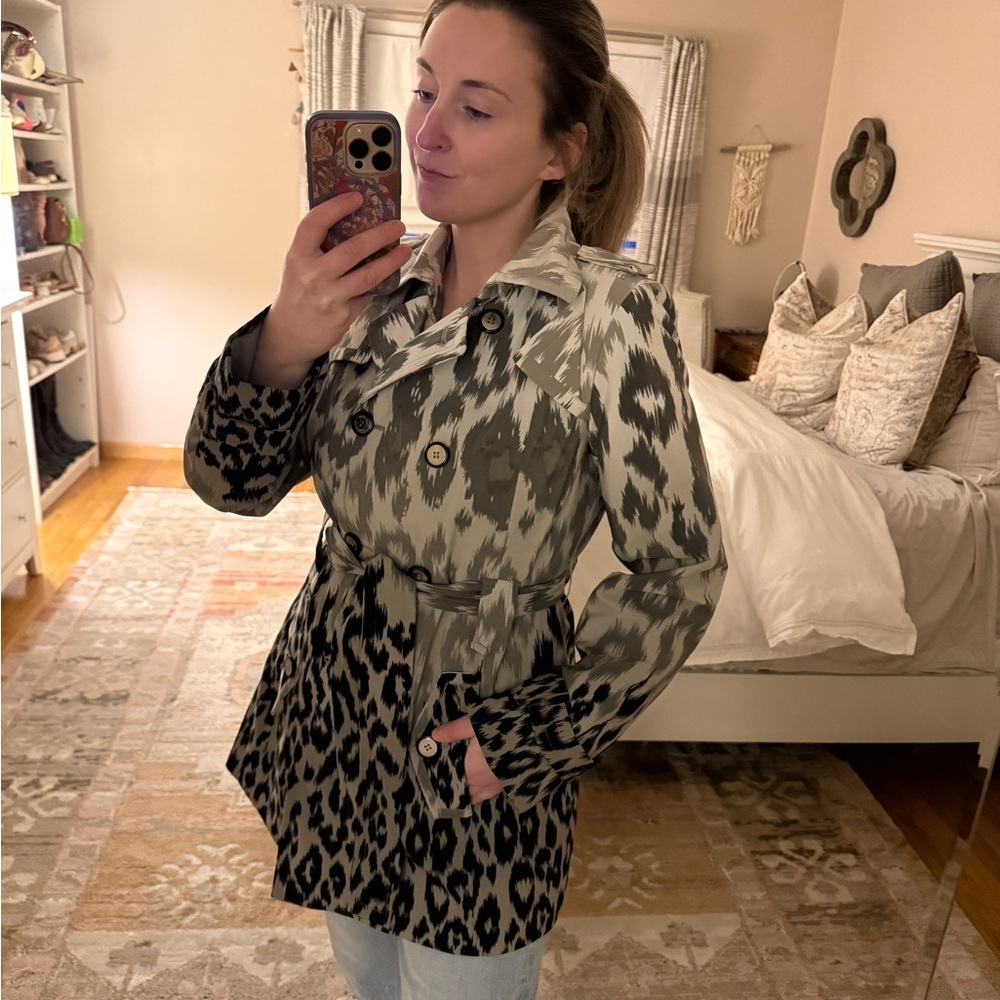 Calvin Klein Women's Black and Gray Patterned Trench Coat